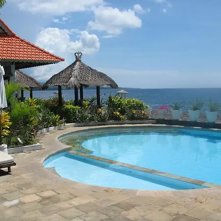 Kembali Beach Bungalows